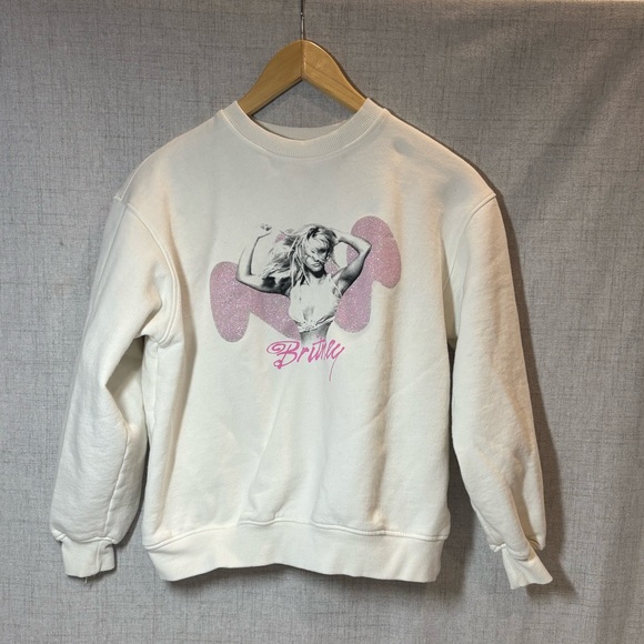 BRITNEY SPEARS white medium weight crew neck sweatshirt w/pink glitter. XS - Picture 1 of 6